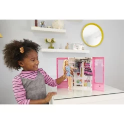 Mattel Barbie Fashionistas Η Νεα Ντουλαπα Της Barbie Με Κουκλα (GBK12) -Μικρόκοσμος κοριτσιών Κατάστημα 684927 4