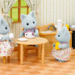 Sylvanian Families: Country Kitchen Set With Cat Mother (5164) (047908) -Μικρόκοσμος κοριτσιών Κατάστημα 685453 1