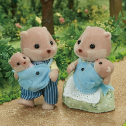 Sylvanian Families: Οικογένεια Splashy Otter (5359) (047322) -Μικρόκοσμος κοριτσιών Κατάστημα 690665 2